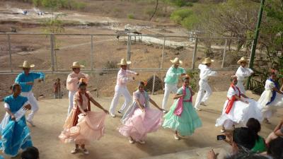 Actividad Cultural en los Hervidero de San Jacinto